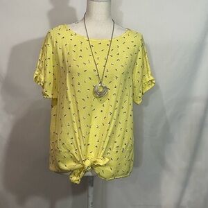 Blouses/flannels/button downs-2 for $20 or 3 for $30 (Mix & Match)